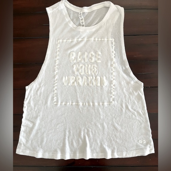 ALO Yoga Tops - Alo Yoga White Tank Top size M 
“Raise your Vibration”